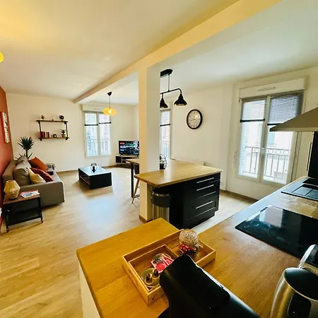F3 - Palais De Justice Apartment